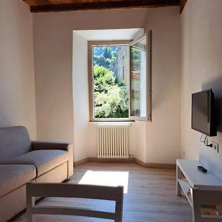 Casa N 61 *